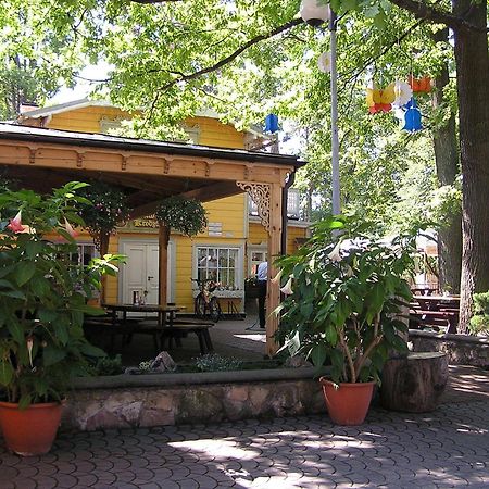 Отель Majoru Promenade Юрмала Экстерьер фото